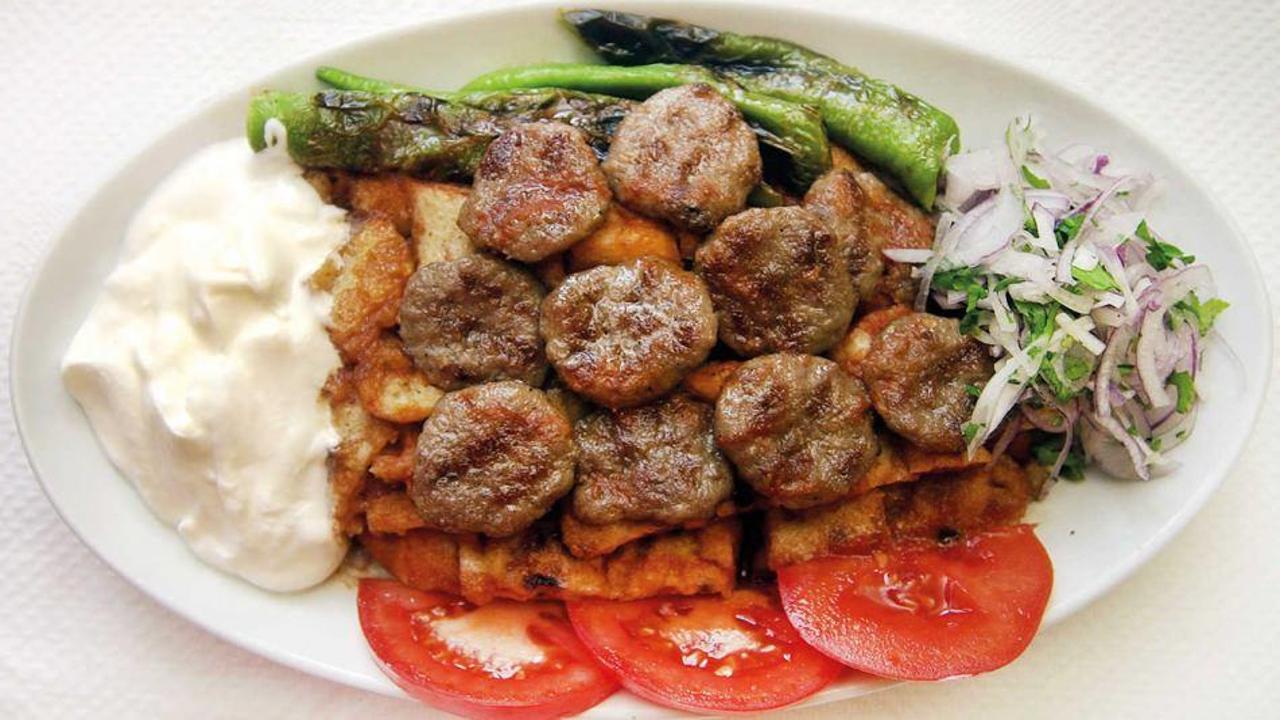 Lezzetli pideli k&ouml;fte nasıl yapılır?