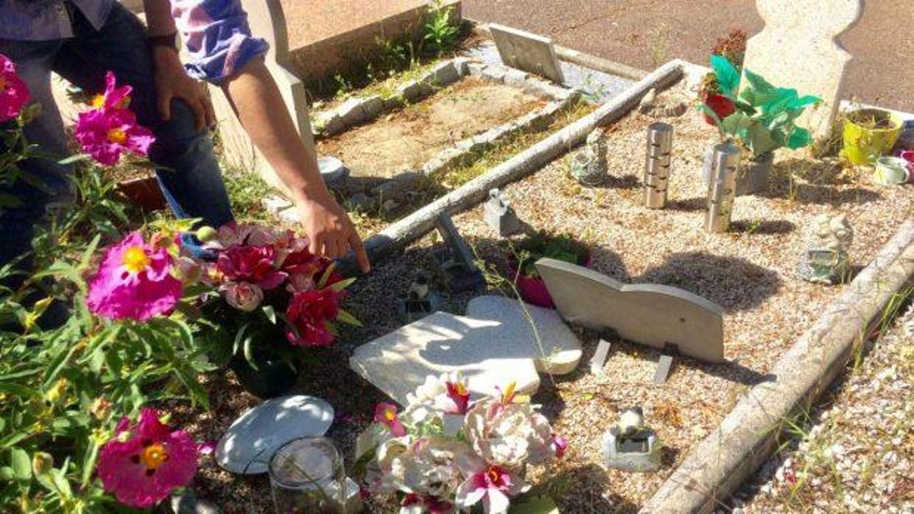 Fransa'da Müslüman mezarlarına saldırı!