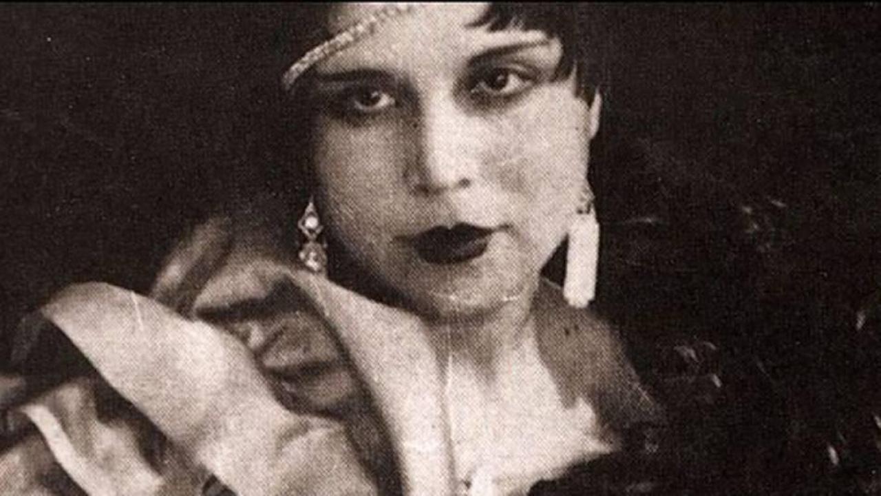 Google'nin doodle yaptığı Semiha Berksoy kimdir?