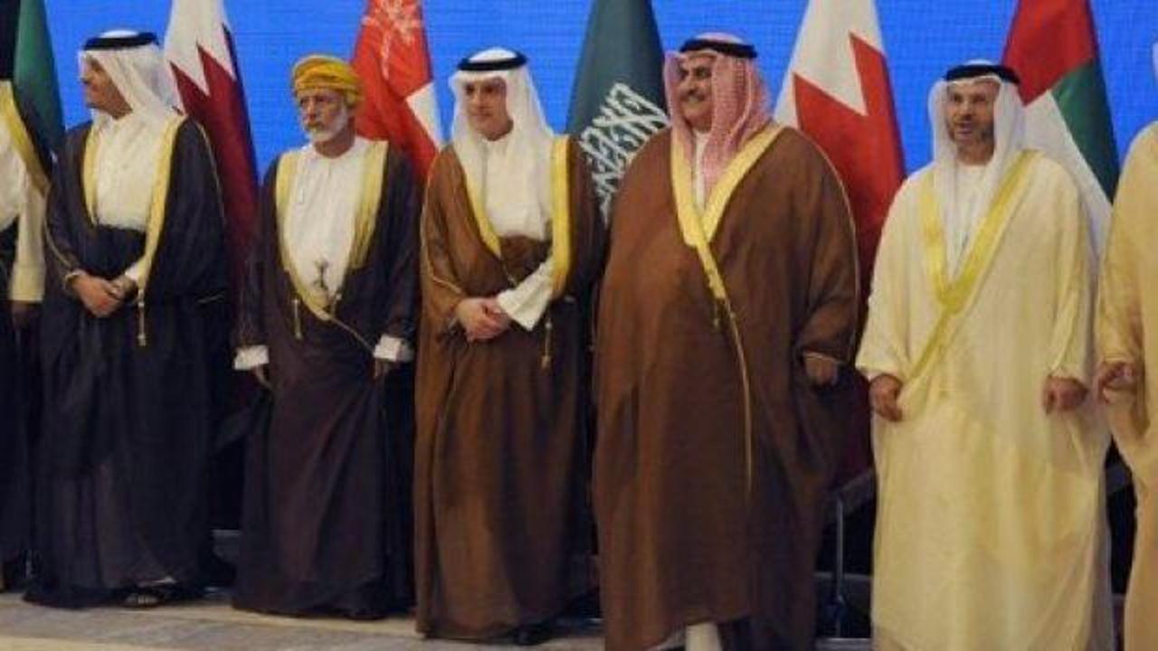 Suudi Arabistan'dan Katar'a davet
