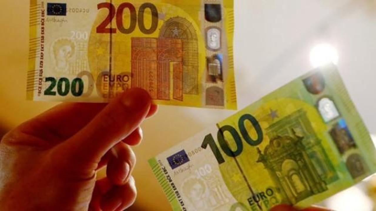 Yeni 100 ve 200 euroluk banknotlar dolaşıma sunuldu