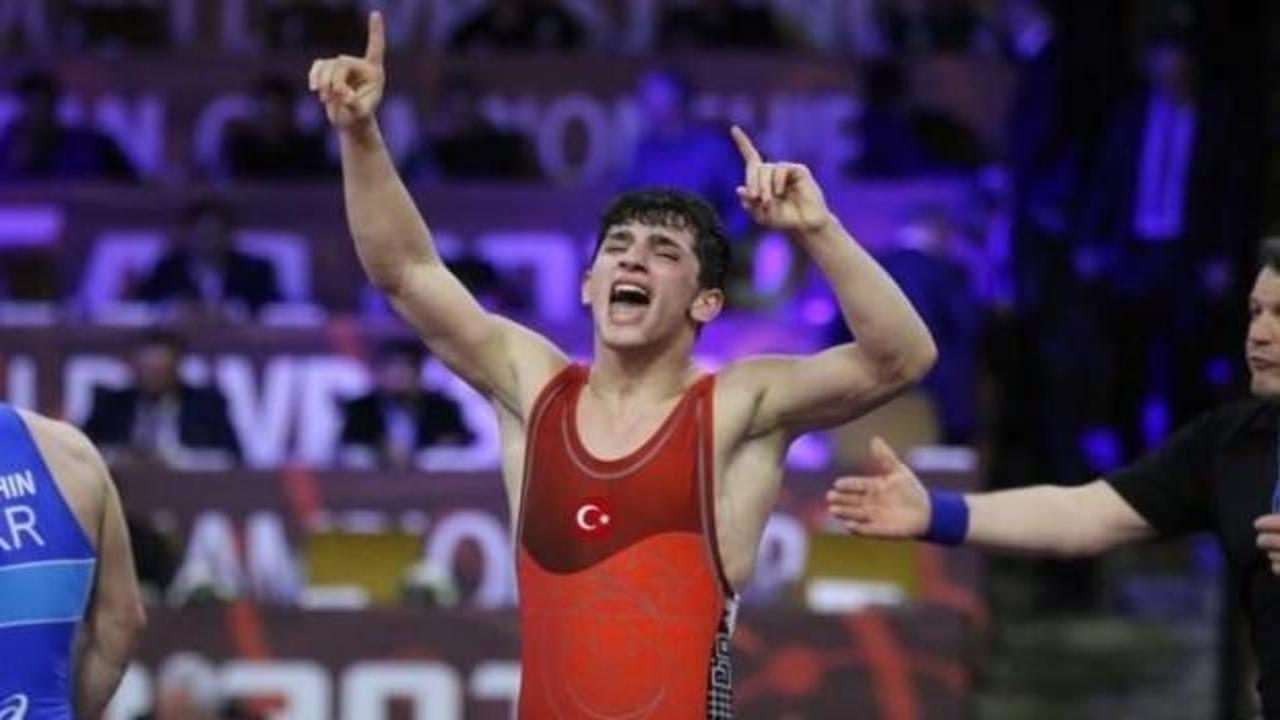 Abdullah Toprak'tan altın madalya!