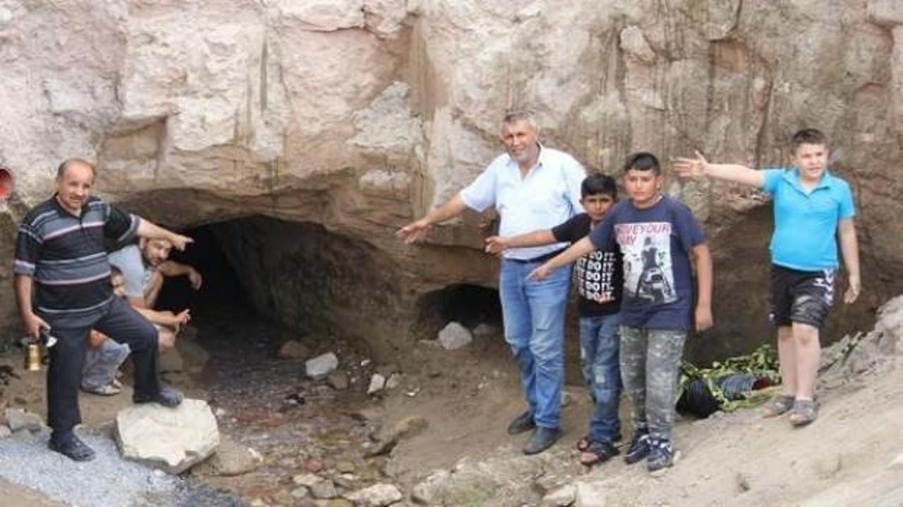 Evleri su basınca ortaya çıktı! Tünel zannetmişlerdi...
