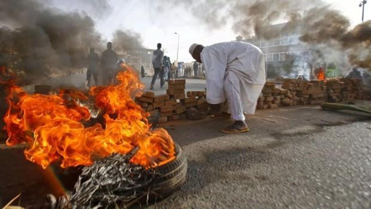 Sudan'da ordu halka müdahale etmişti! Ölü sayısı 35'e yükseldi