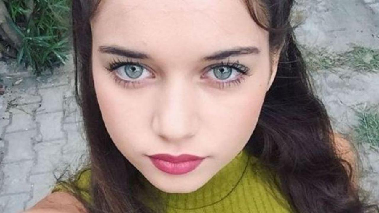 Afra Saraçoğlu imaj değiştirdi!