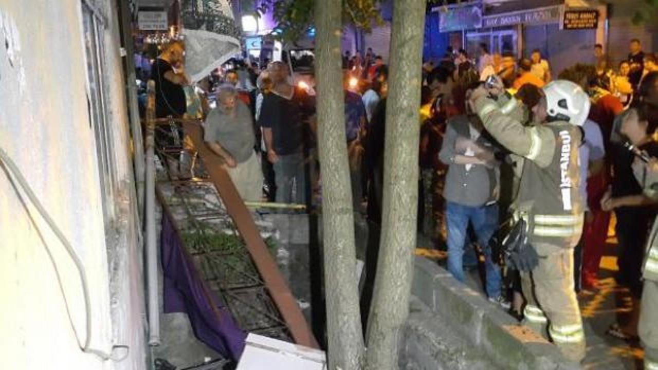 Beyoğlu'nda balkon faciası! 3'ü çocuk, 5 yaralı