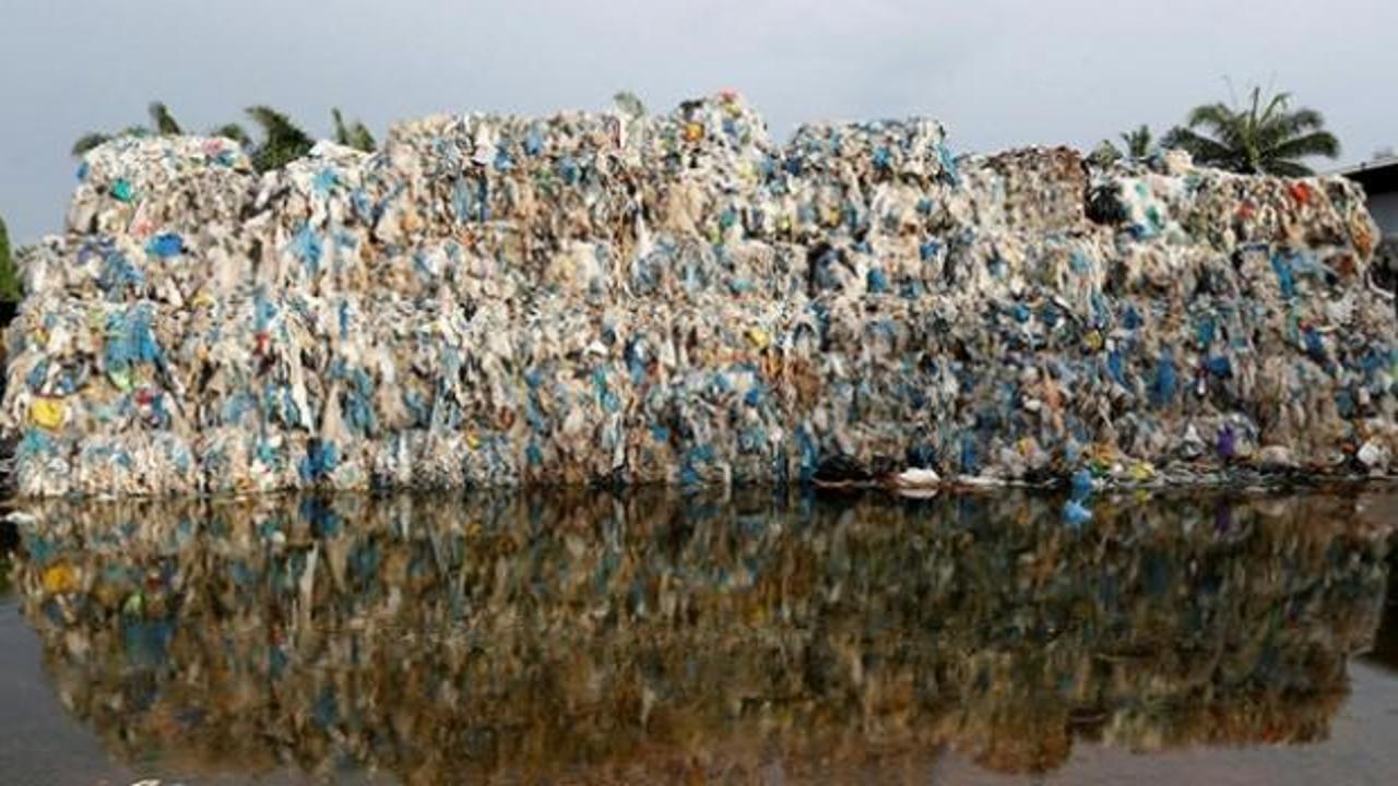 Malezya kaçak getirilen 7 bin 420 ton plastik atığı daha iade edecek