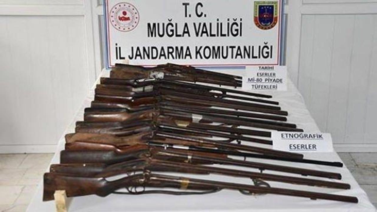 Muğla'da tarihi tüfek operasyonu