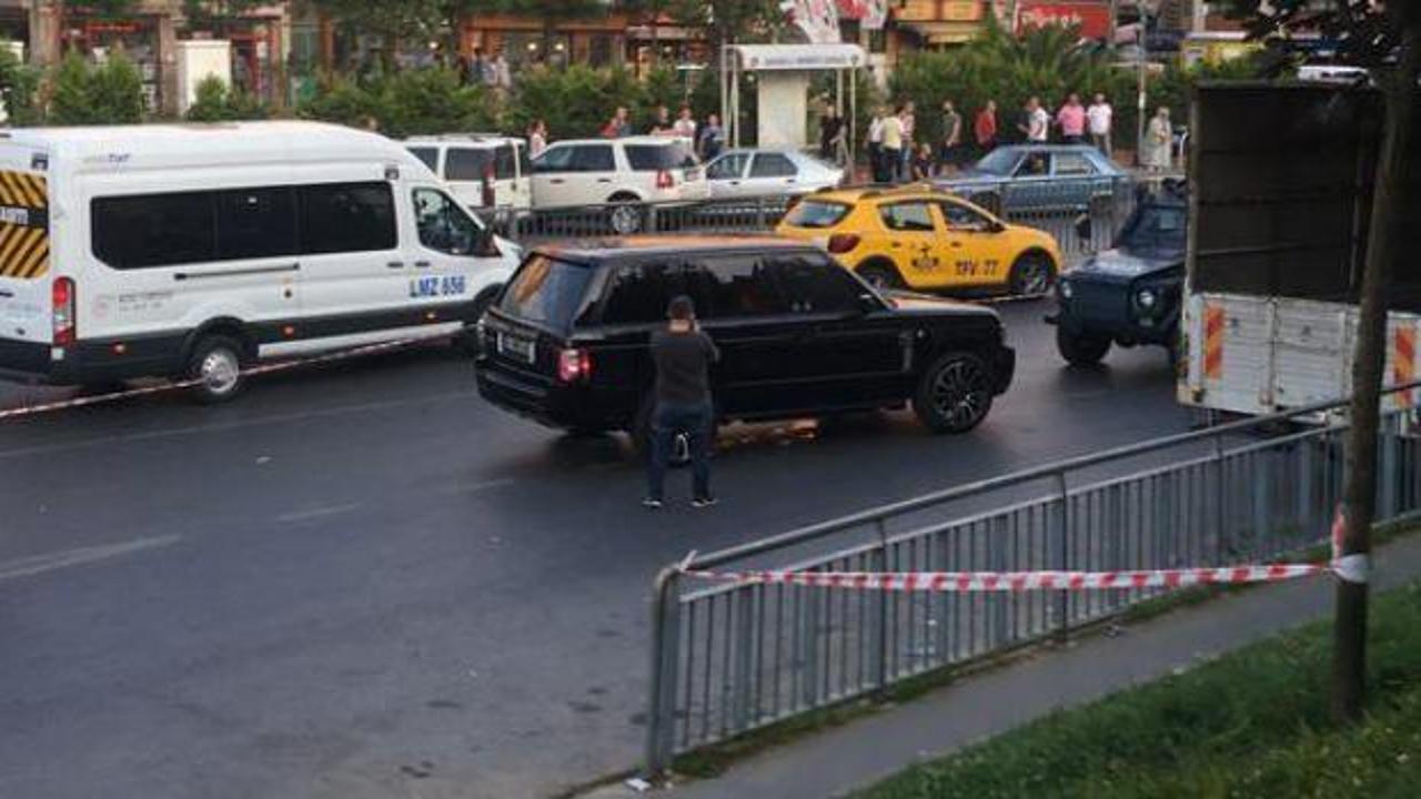 İstanbul'da lüks araca silahlı saldırı 