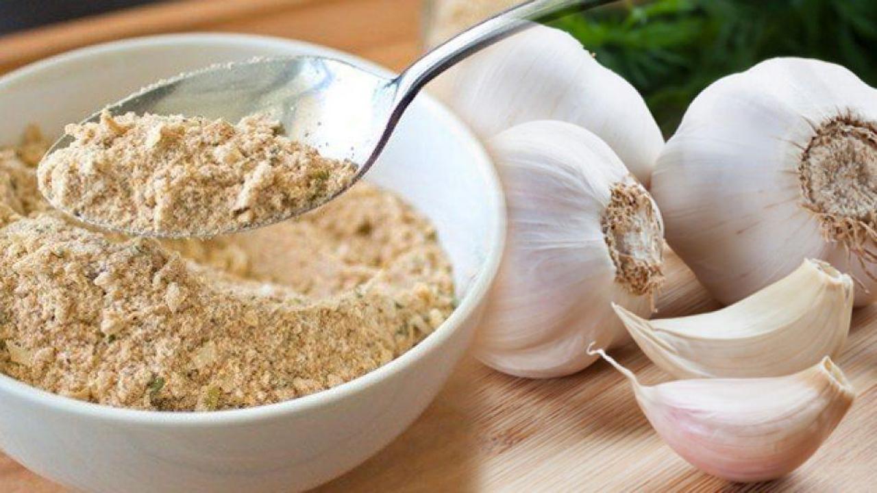 Sarımsak tozu nasıl saklanır? En pratik y&ouml;ntemi...