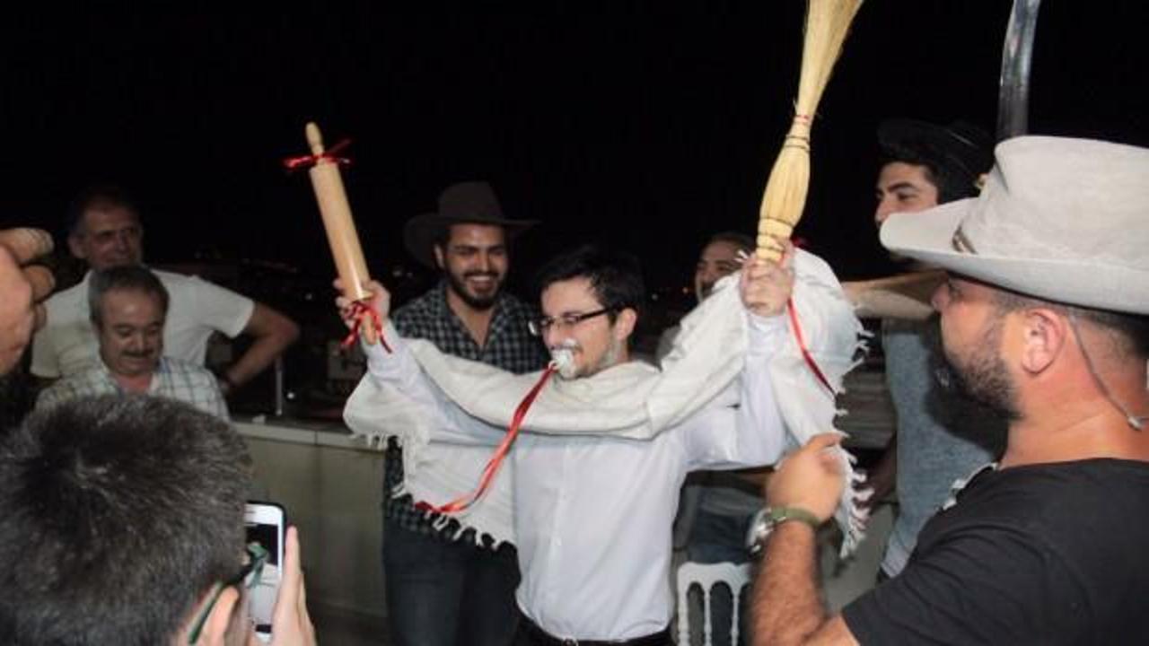 Evlenmeden canından bezdirdiler