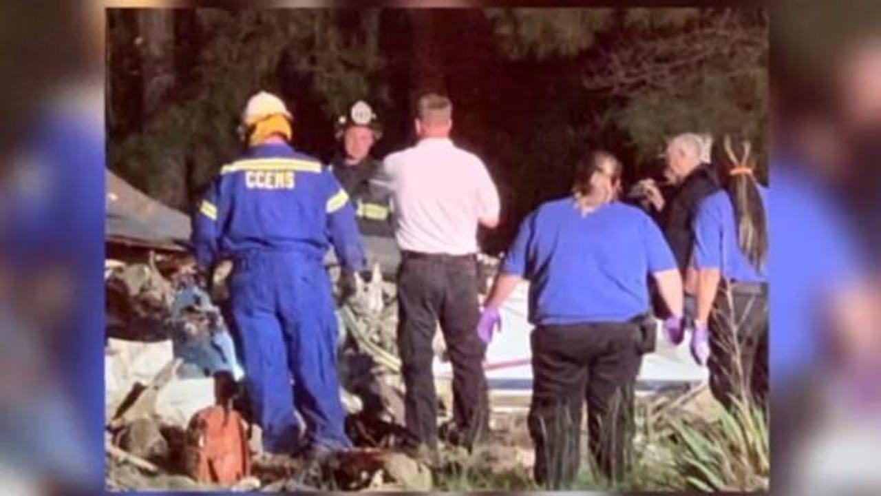 Uçak evin üstüne düştü: 2 ölü