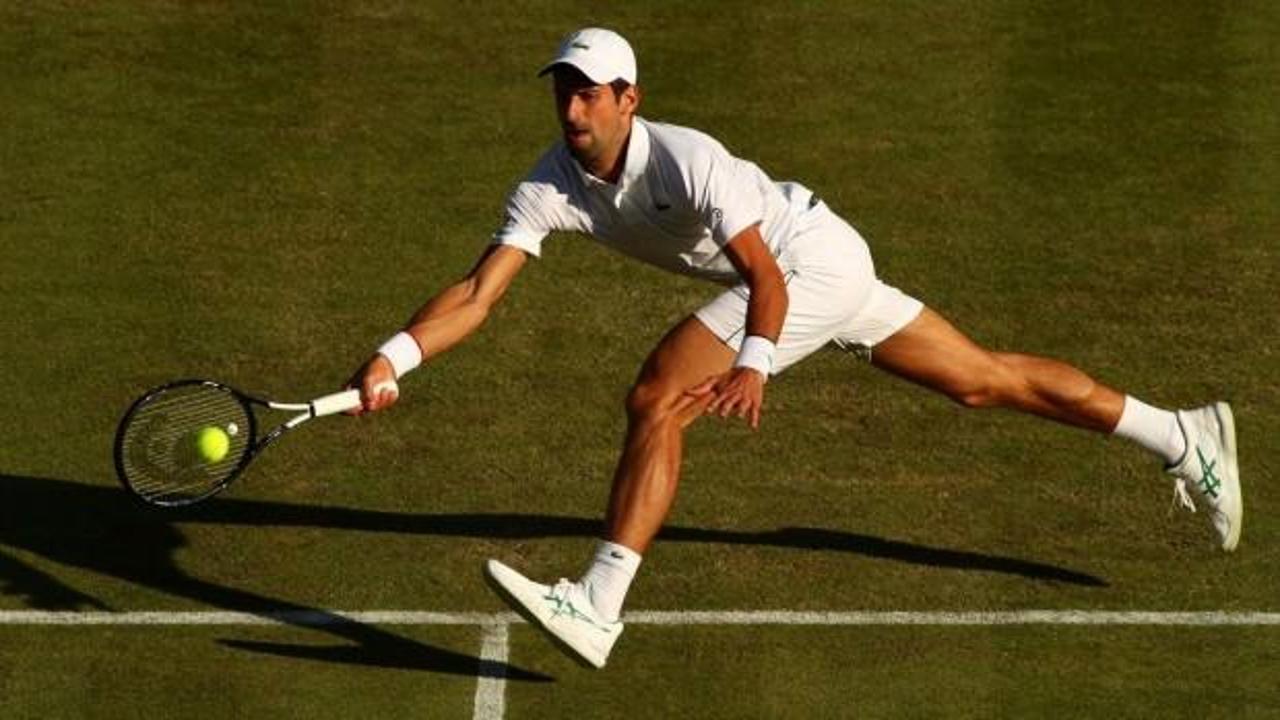Djokovic rahatlıkla üçüncü tura yükeldi