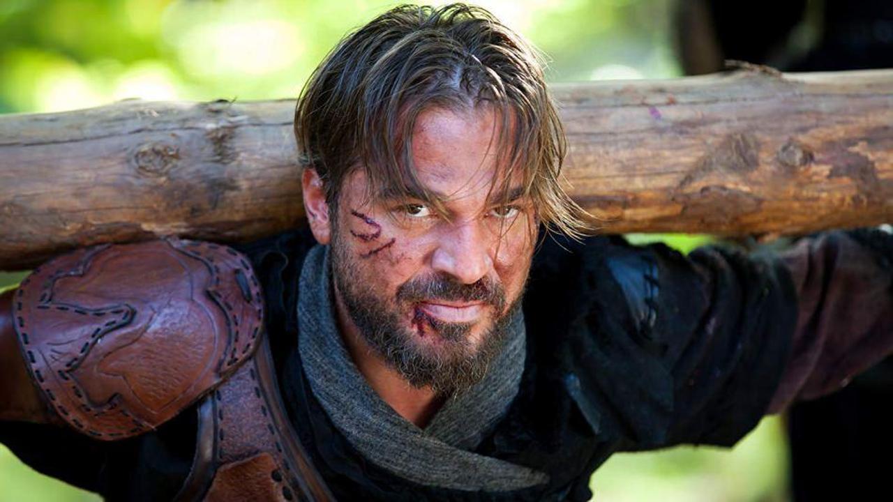 Engin Altan D&uuml;zyatan d&uuml;nya devi ile anlaştı!