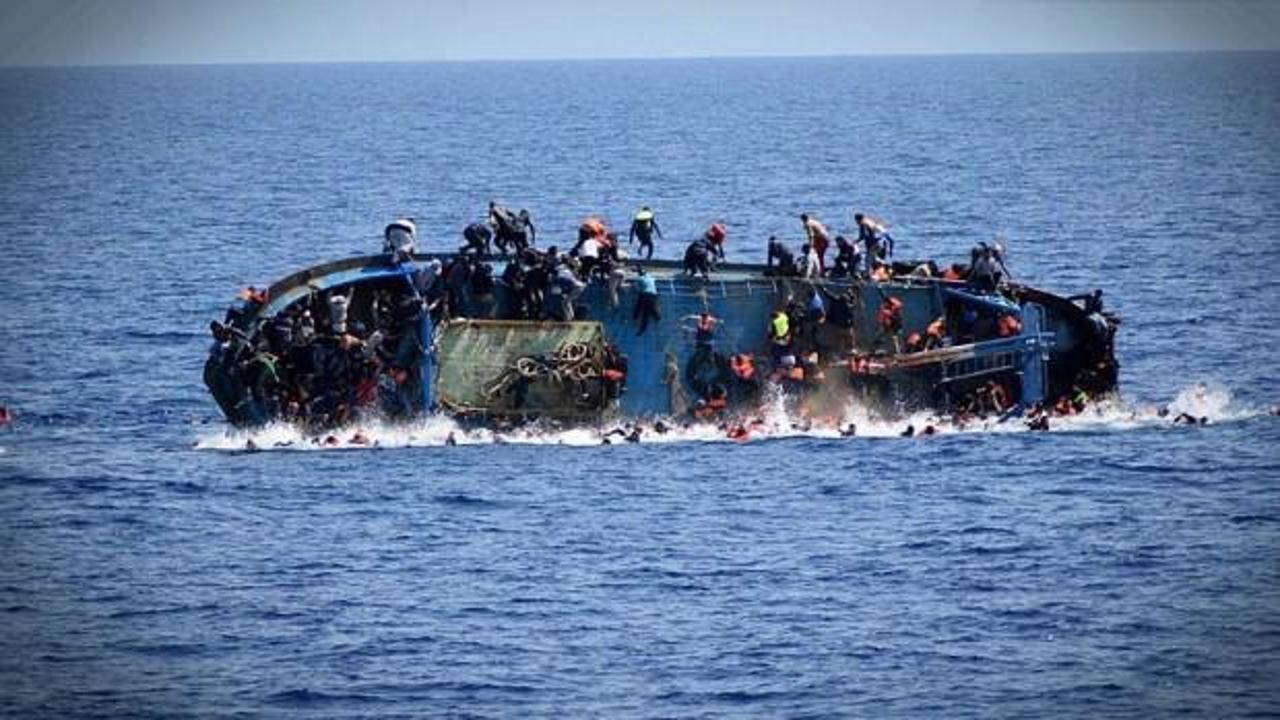Korkulu bekleyiş! Akdeniz'de 81 kişiyi taşıyan tekne battı