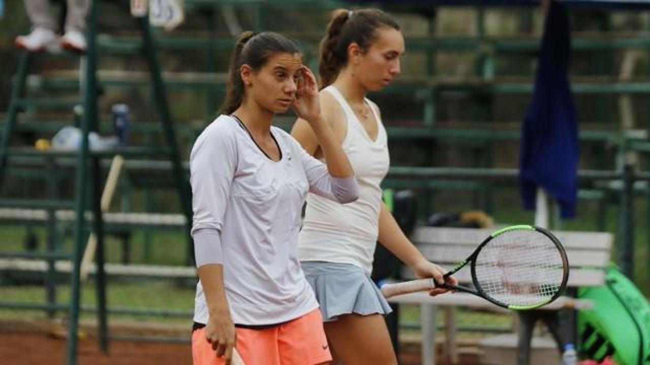 Milli tenisçilerden Sırbistan'da şampiyonluk