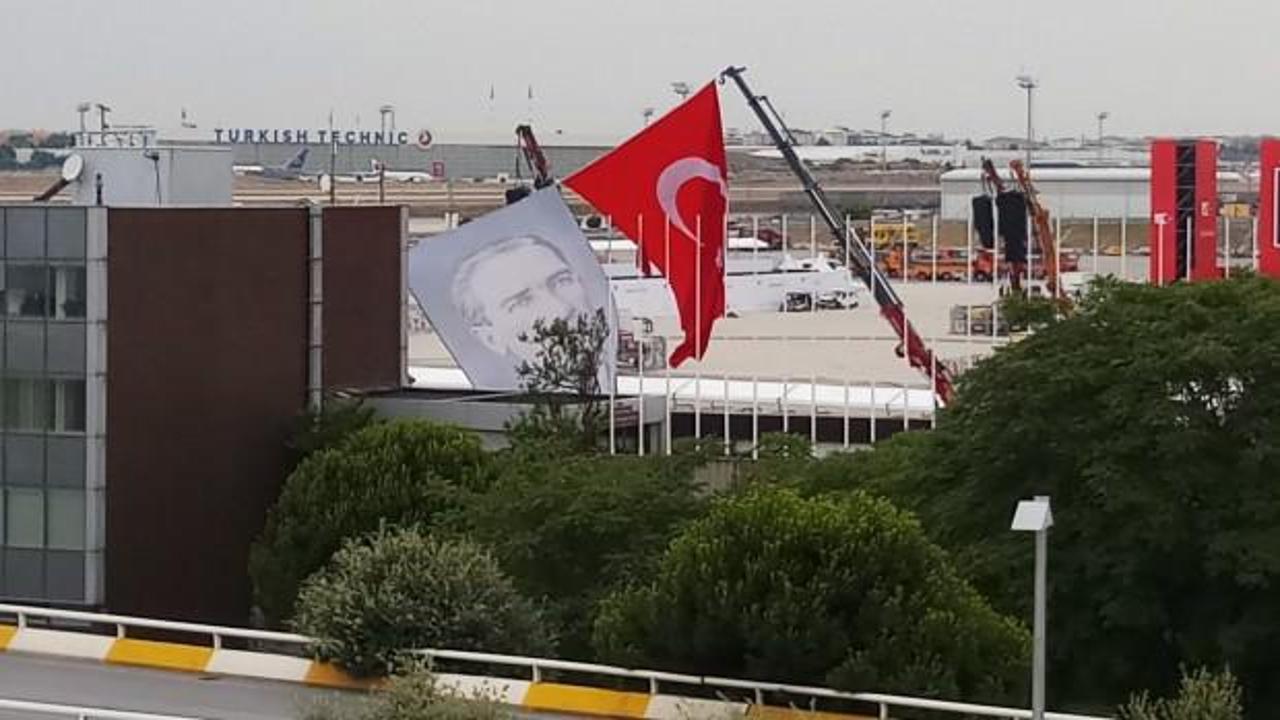 Atatürk Havalimanı'nda hummalı çalışma