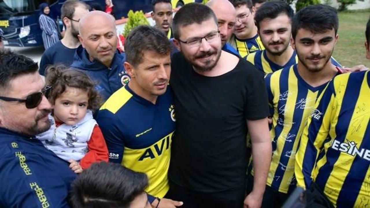Fenerbahçeli taraftarlardan Emre Belözoğlu'na yoğun ilgi