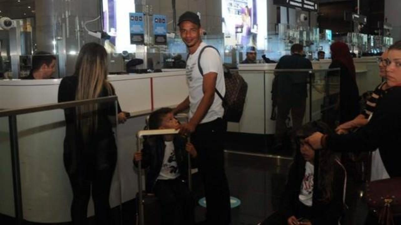 Fernando, ailesiyle birlikte Türkiye'den ayrıldı