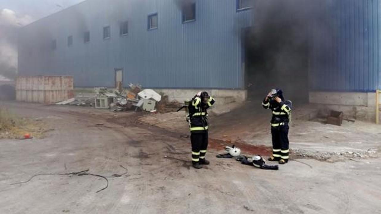 Faaliyeti durdurulan fabrikada patlama: 4 yaralı