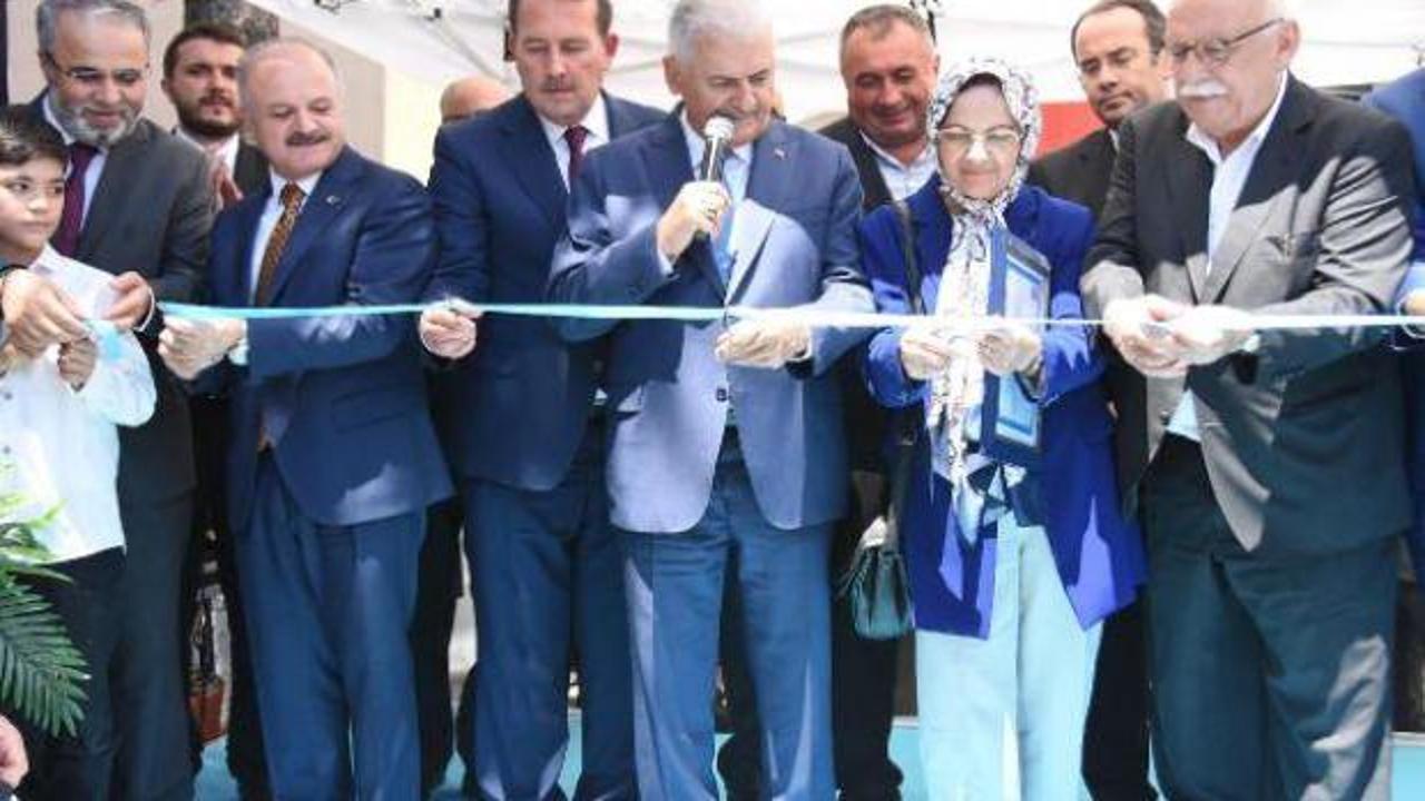 Binali Yıldırım, Eskişehir'de cami açılışına katıldı