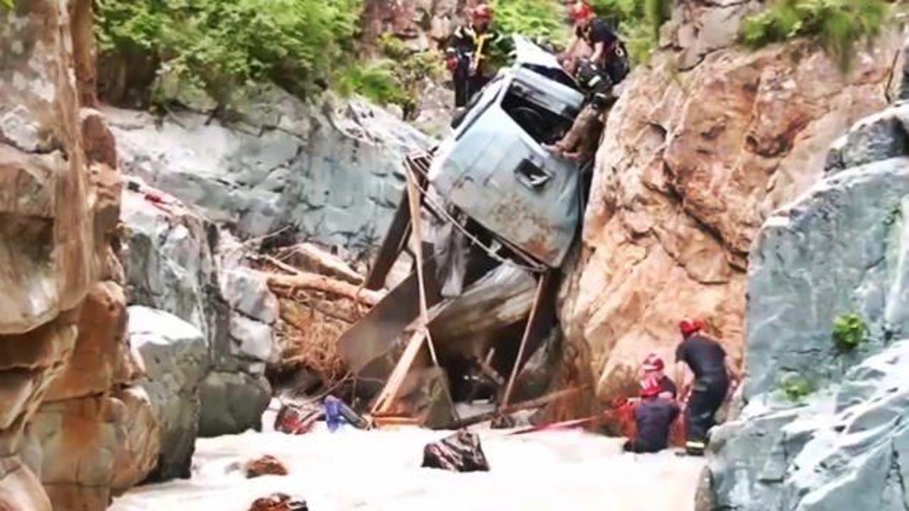 Gürcistan'da kamyon faciası: 5 kişi hayatını kaybetti