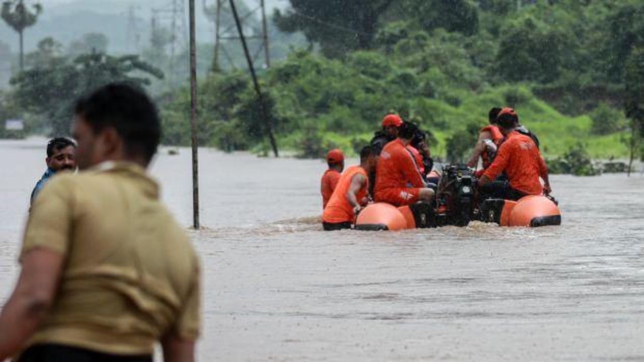 Hindistan’daki sel felaketinde bilanço artıyor