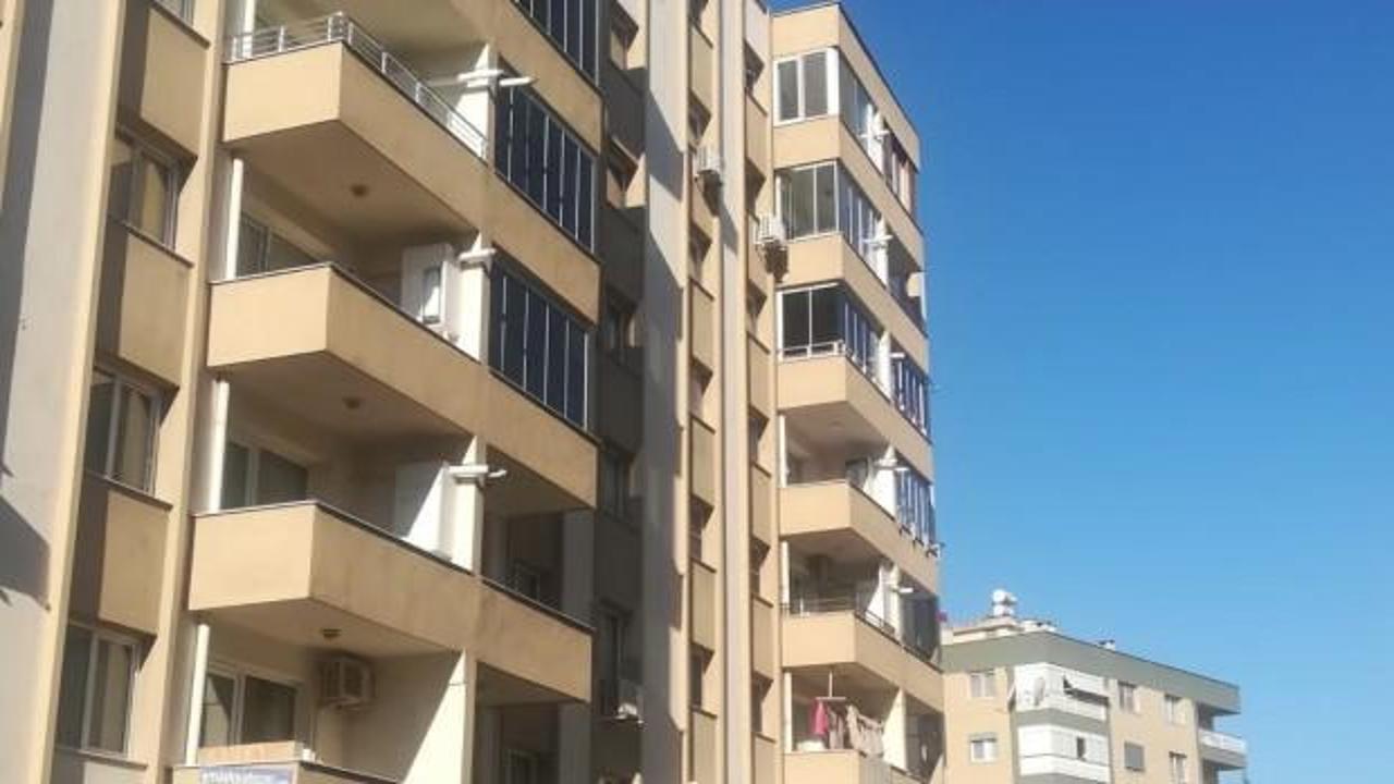 İzmir&rsquo;de dehşet! Babaannesini feci şekilde &ouml;ld&uuml;rd&uuml;