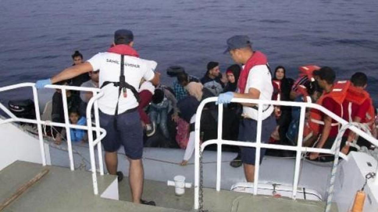 45 kaçak göçmeni Sahil Güvenlik uçağı yakalattı