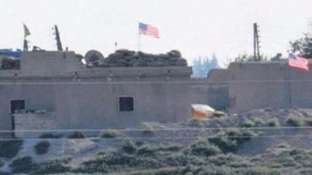 PKK'lılar ABD bayrağı astı, Araplar çekiliyor