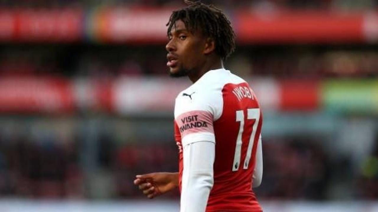 Everton Alex Iwobi'yi transfer etti!