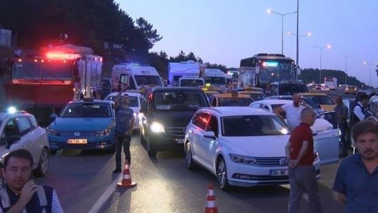 İstanbul Havalimanı yolu trafiğe kapandı