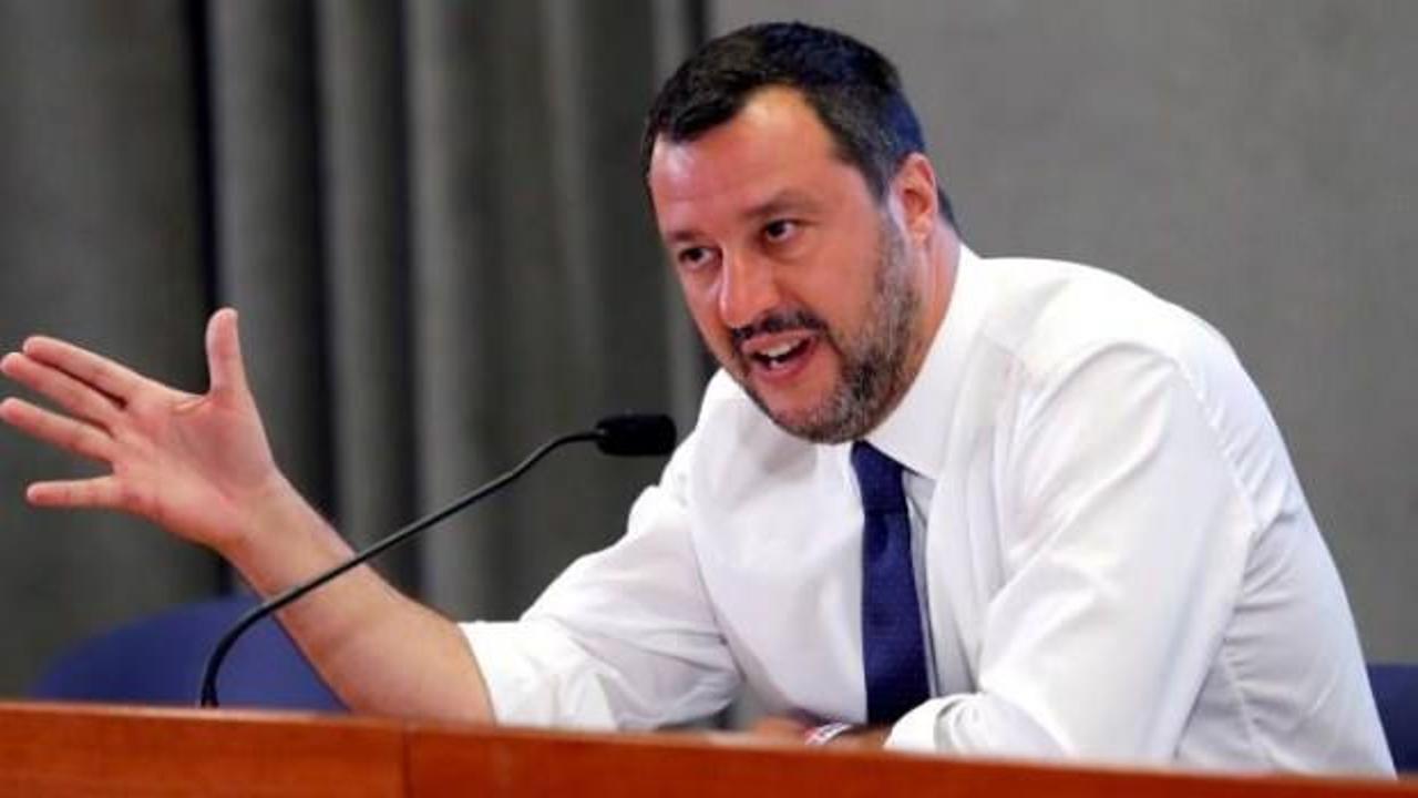 Salvini koltuğunu kaybetti, göçmenler dans etti