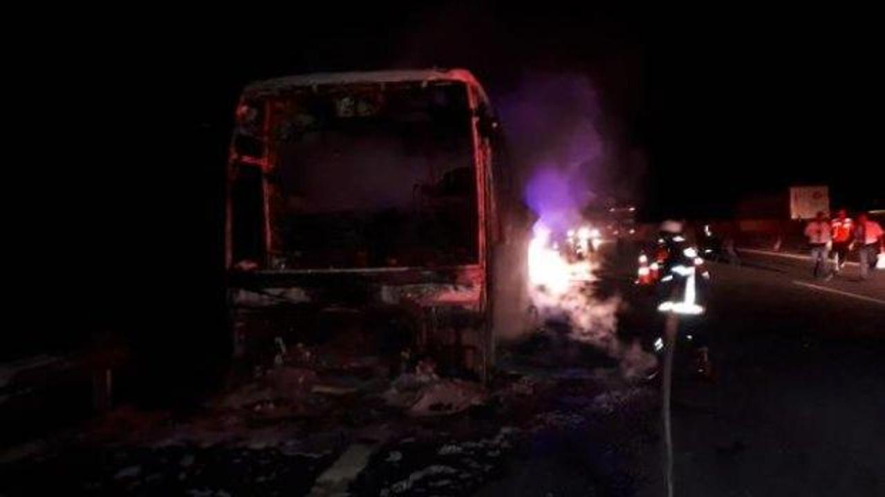 Otobüs yandı; 40 yolcu son anda kurtarıldı