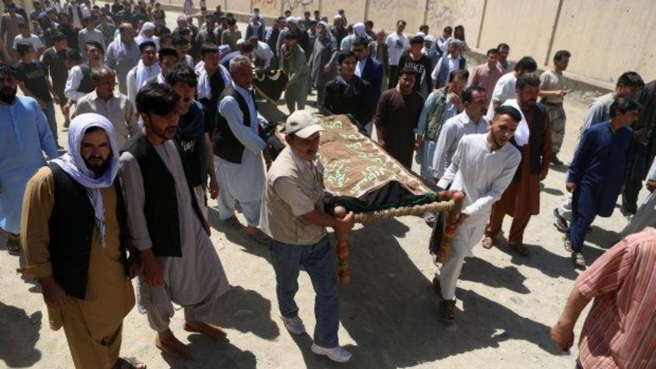 Afganistan'da düğünde intihar saldırısı!