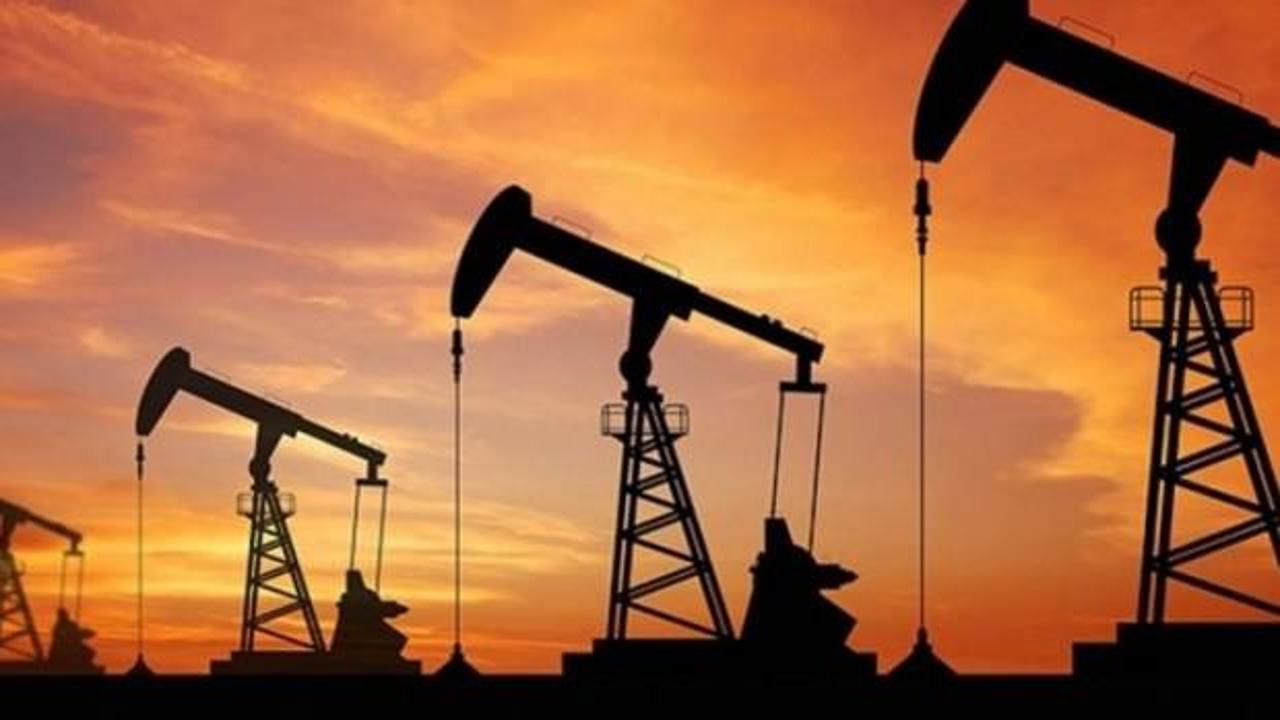 Brent petrolün varili 60,72 dolar