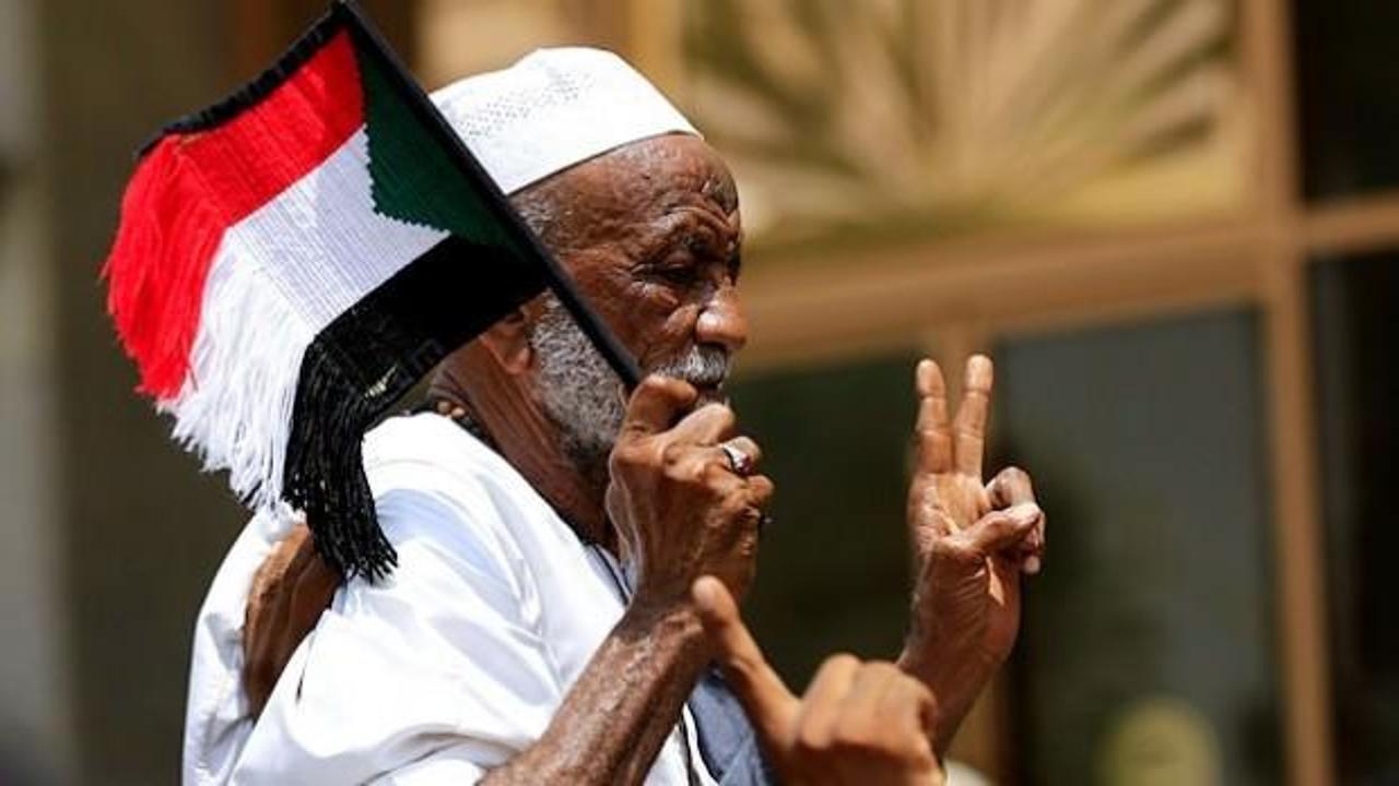 Sudan'da kriz resmen bitti, bildiri imzalandı!