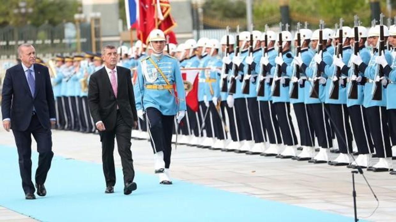 Cumhurbaşkanı Erdoğan Çekya Başbakanı Babis'i resmi törenle karşıladı