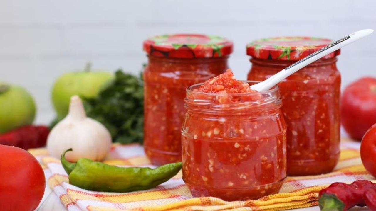 Evde domates konservesi nasıl yapılır? Kışlık menemen hazırlamanın püf noktaları 