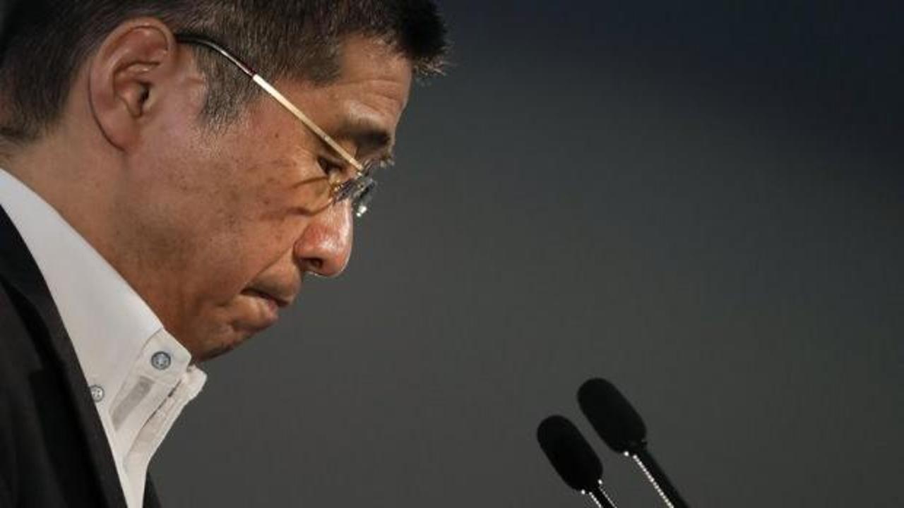 Nissan CEO'su haksız kazanç sağladığını kabul etti