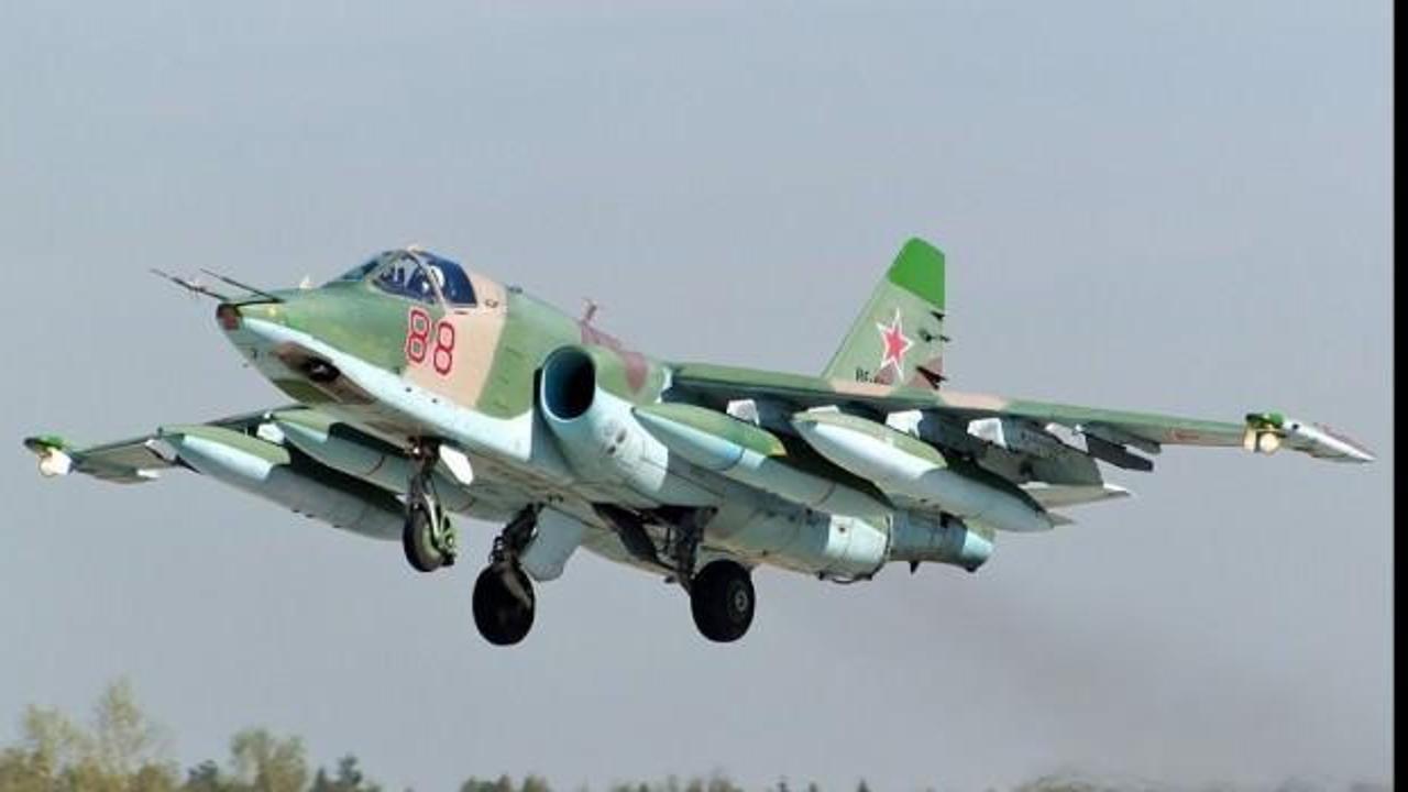 Rusya'da savaş uçağı düştü! 2 pilot kayıp