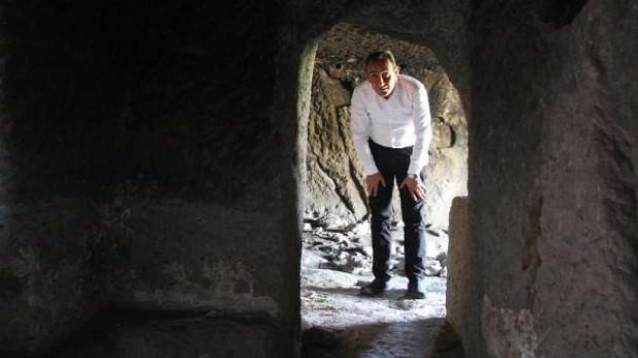 &Uuml;z&uuml;m hasadı yaparken &ouml;yle bir şey buldular ki!