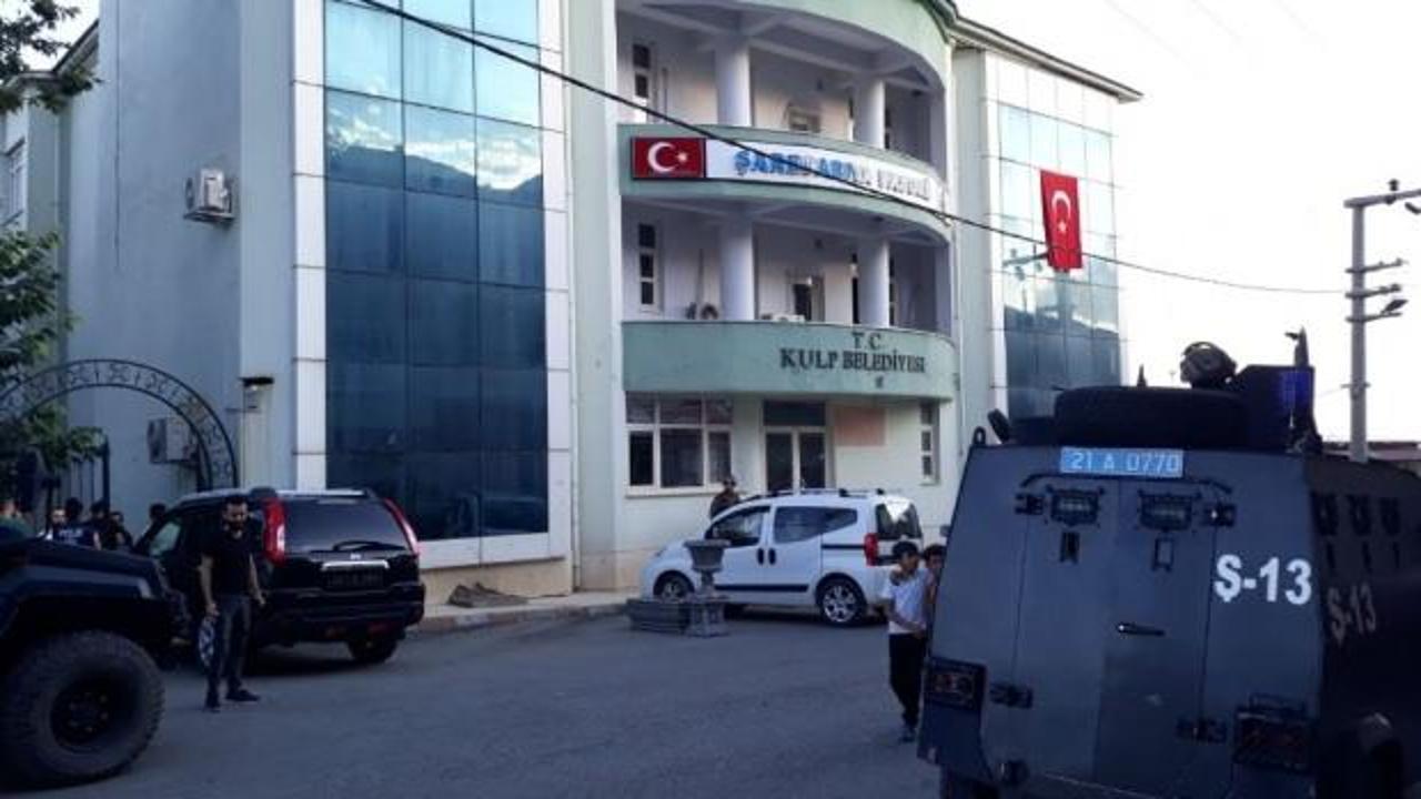Kulp'taki HDP İlçe Başkanlığı binasında arama yapıldı 