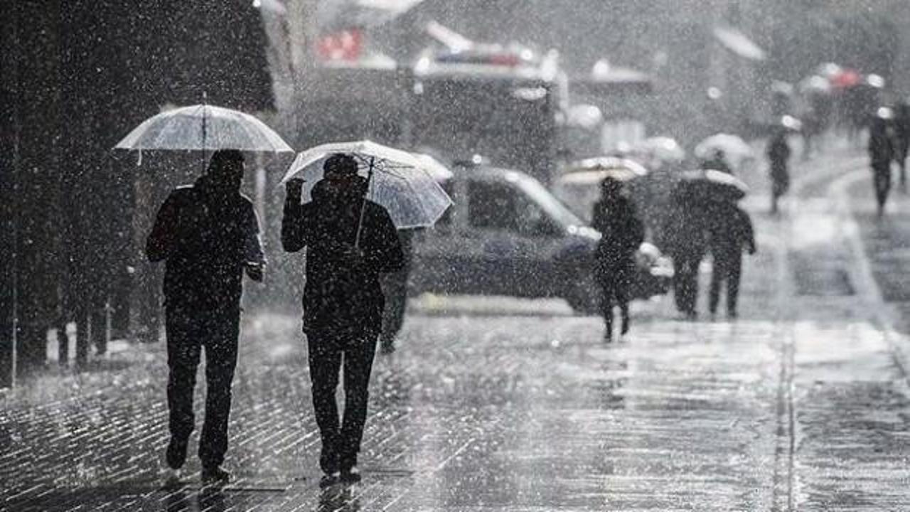 Meteoroloji'den Doğu Karadeniz için sel, İstanbul için sağanak uyarısı