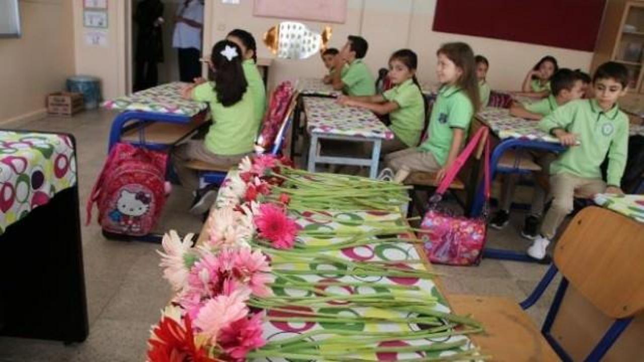 Selde hayatını kaybeden 3 kardeşin okulunda h&uuml;z&uuml;n