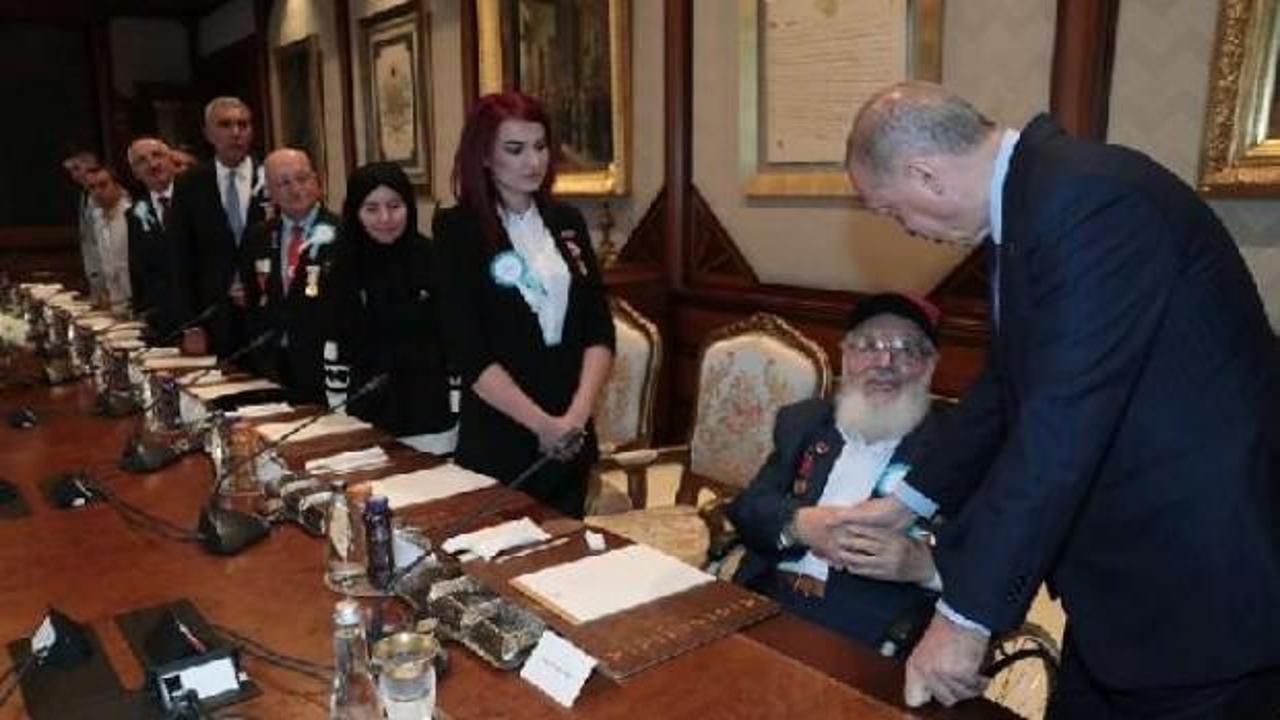 Cumhurbaşkanı Erdoğan, gazileri kabul etti