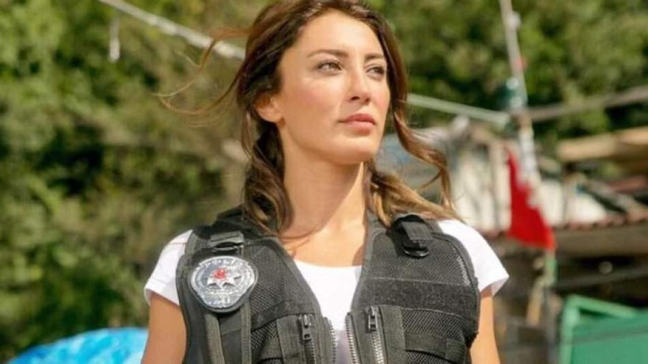 Merve Oflaz'dan sette sopayla dayak yedim a&ccedil;ıklaması!