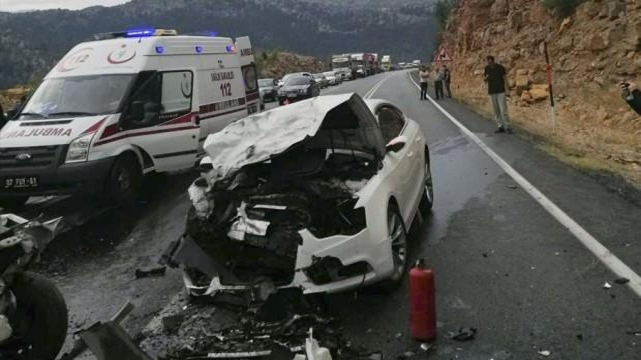 Antalya'da facia: 4 ölü, 2 yaralı!