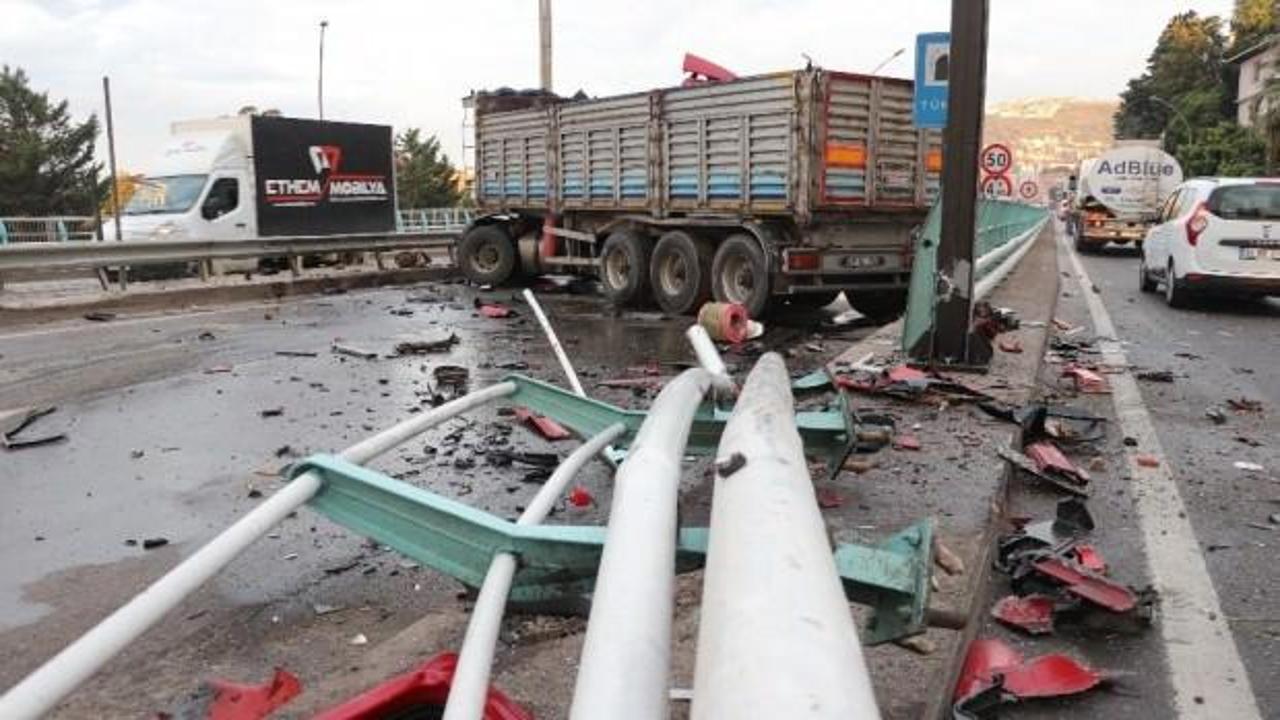 D-100'de kaza: İstanbul yolunda trafik durdu