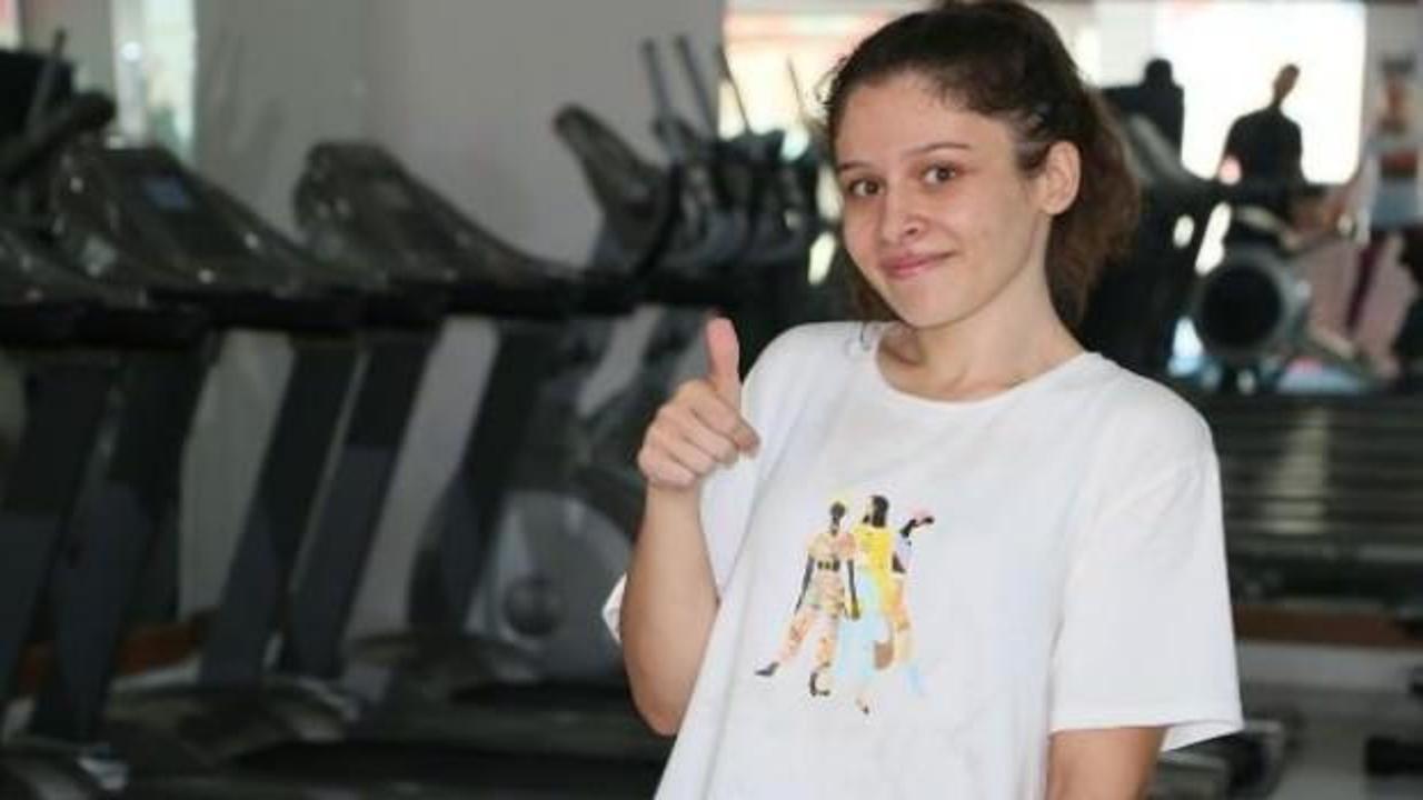 İş bulmakta zorlanınca 25 kilo verdi